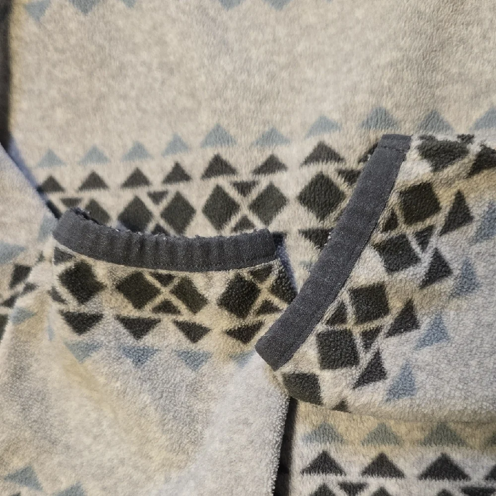 OshKosh Bgosh Kids Grey Geometric Fair Isle Fleece Quarter Zip Pullover Size 7